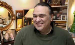 Κώστας Λειβαδάς - "Οι τέλειες μέρες" - Νέο τραούδι: "Αναζητώντας τη χαμένη αθωότητα και το φως των καλοκαιριών"
