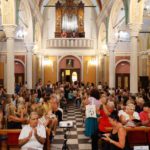 Για δεύτερη μέρα το Φεστιβάλ ΑΝΩ συγκίνησε το πολυπληθές κοινό του